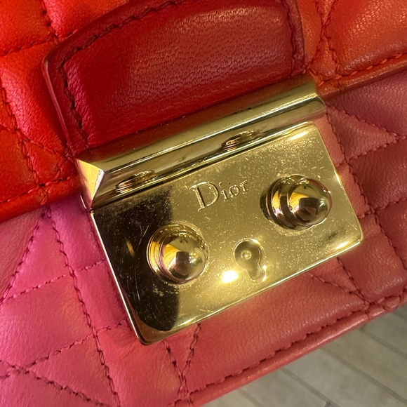 Dior Lamb Skin Cannage bag - Picture 3 of 11